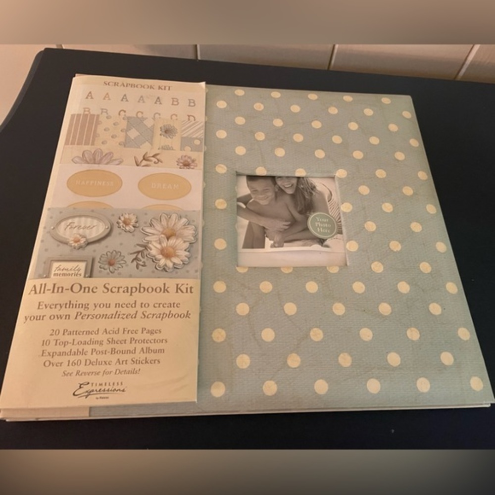 Brand New Timeless Expressions 12x12 Scrapbook Polka Dot with Stickers